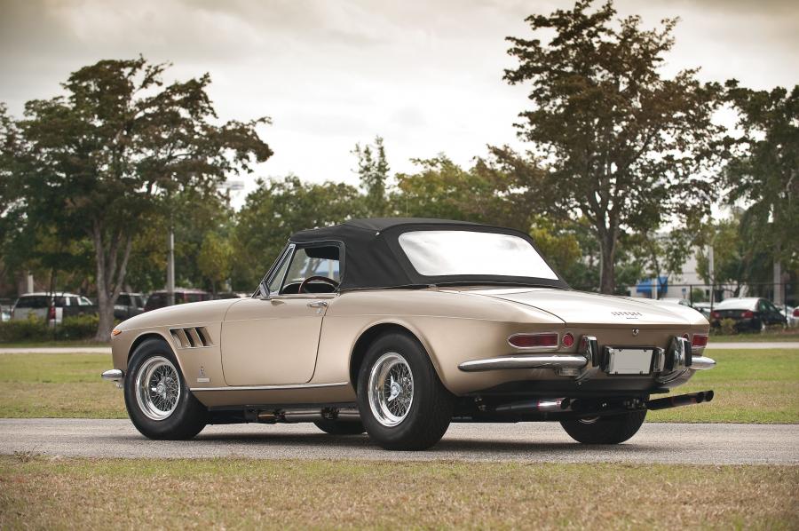  Ferrari 330 GTS 1967 года  (фото 34 из 102)
